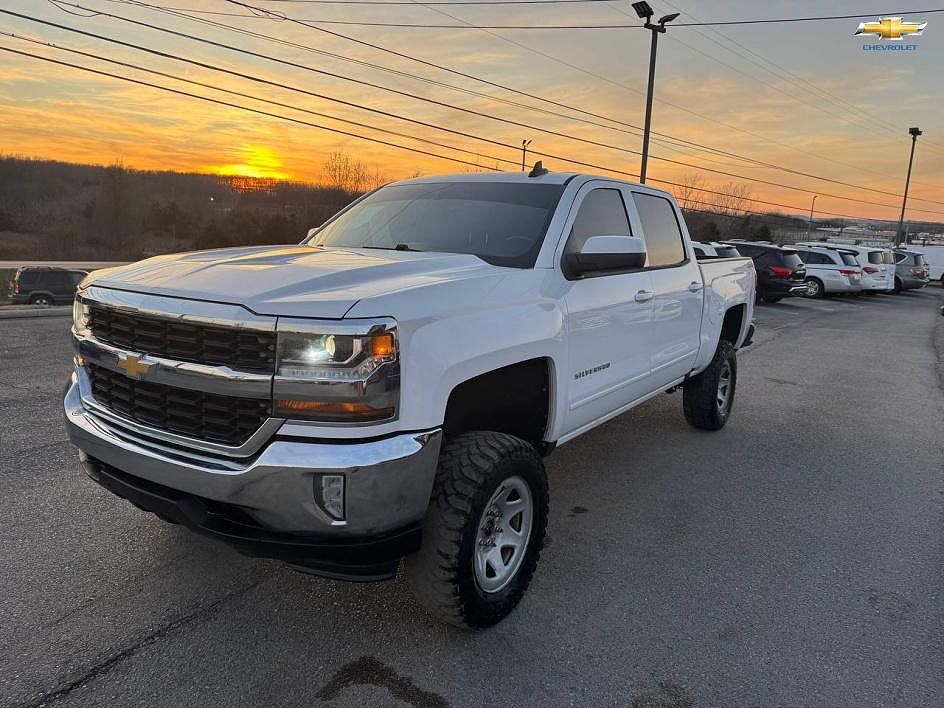 2017 CHEVROLET Silverado