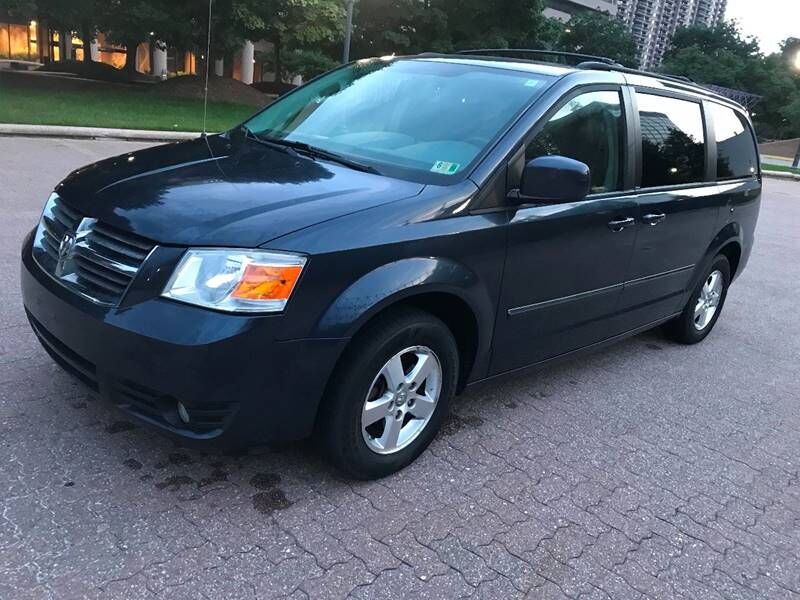 2008 DODGE Caravan