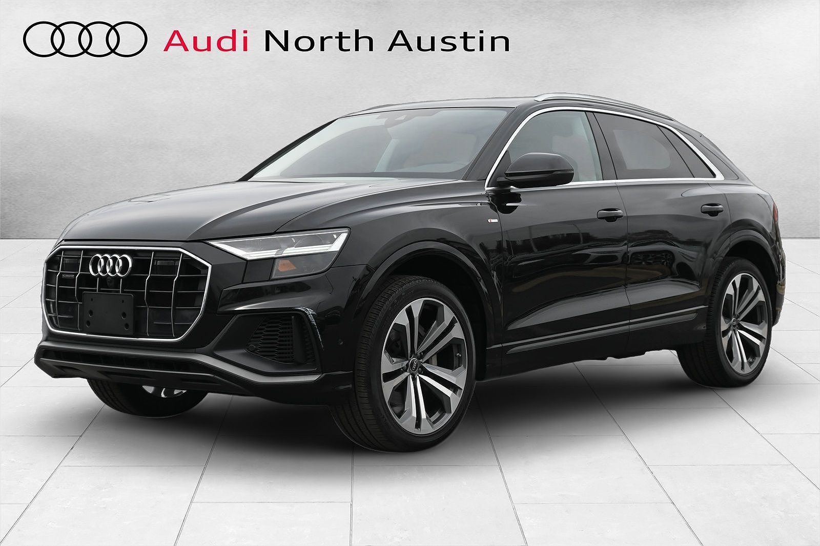 2022 AUDI Q8