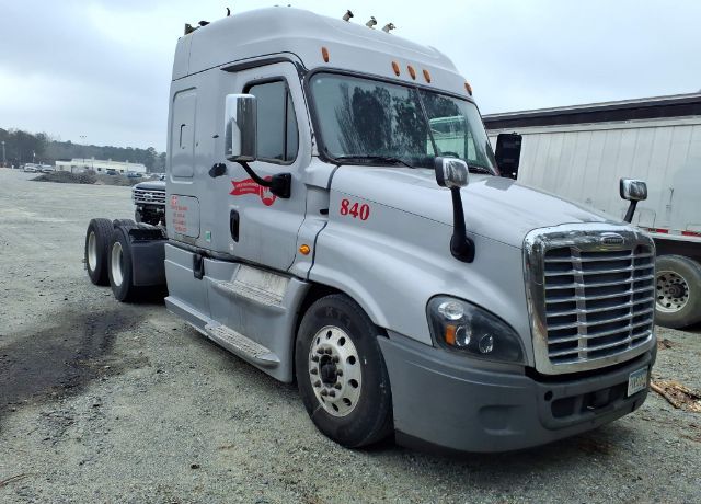 2016 FREIGHTLINER Cascadia