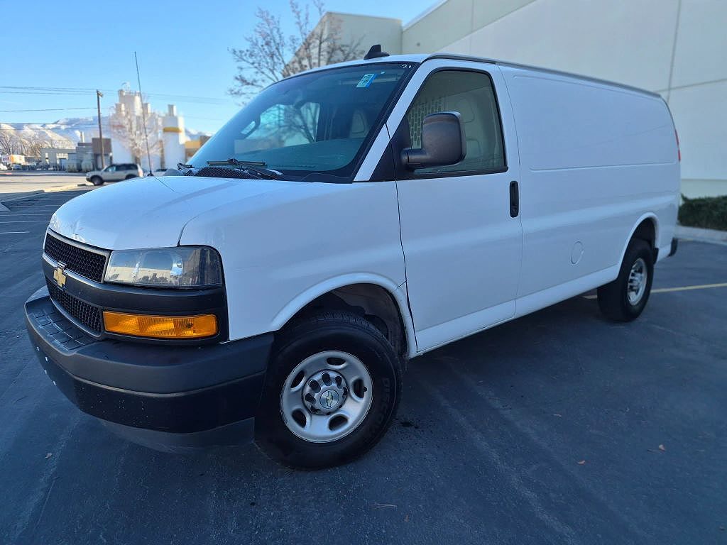 2021 CHEVROLET Express