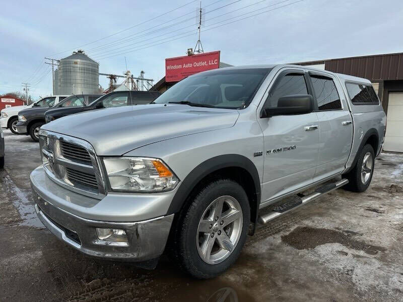 2012 DODGE Ram