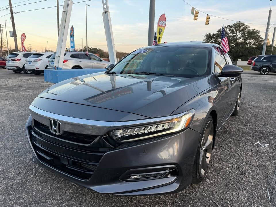 2018 HONDA Accord