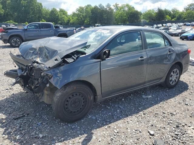 2011 TOYOTA Corolla