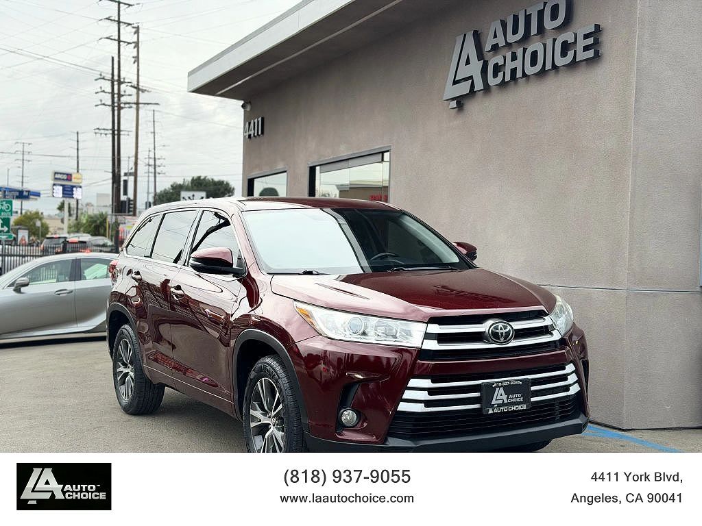2017 TOYOTA Highlander