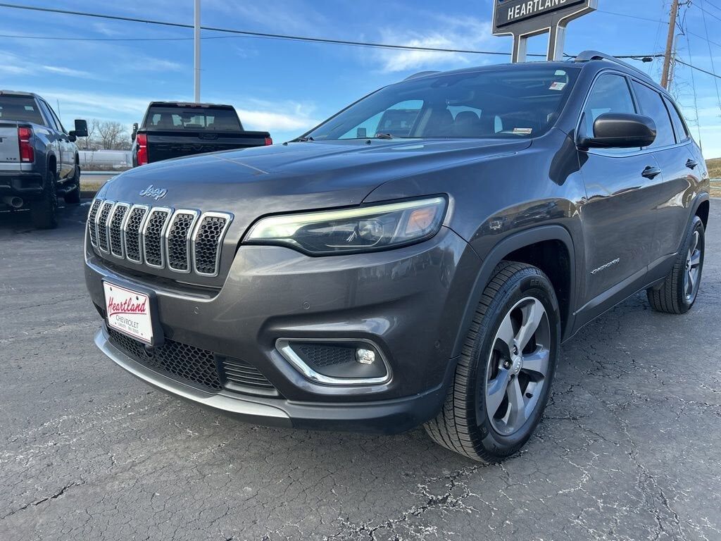 2019 JEEP Cherokee
