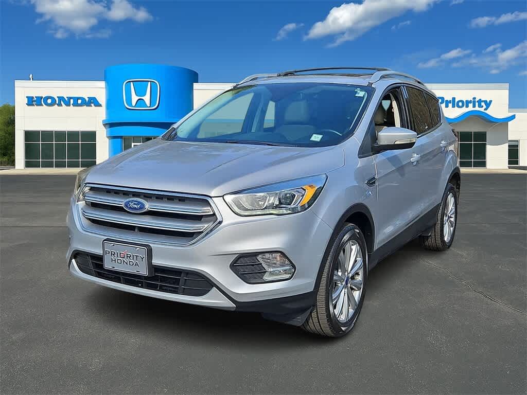 2017 FORD Escape
