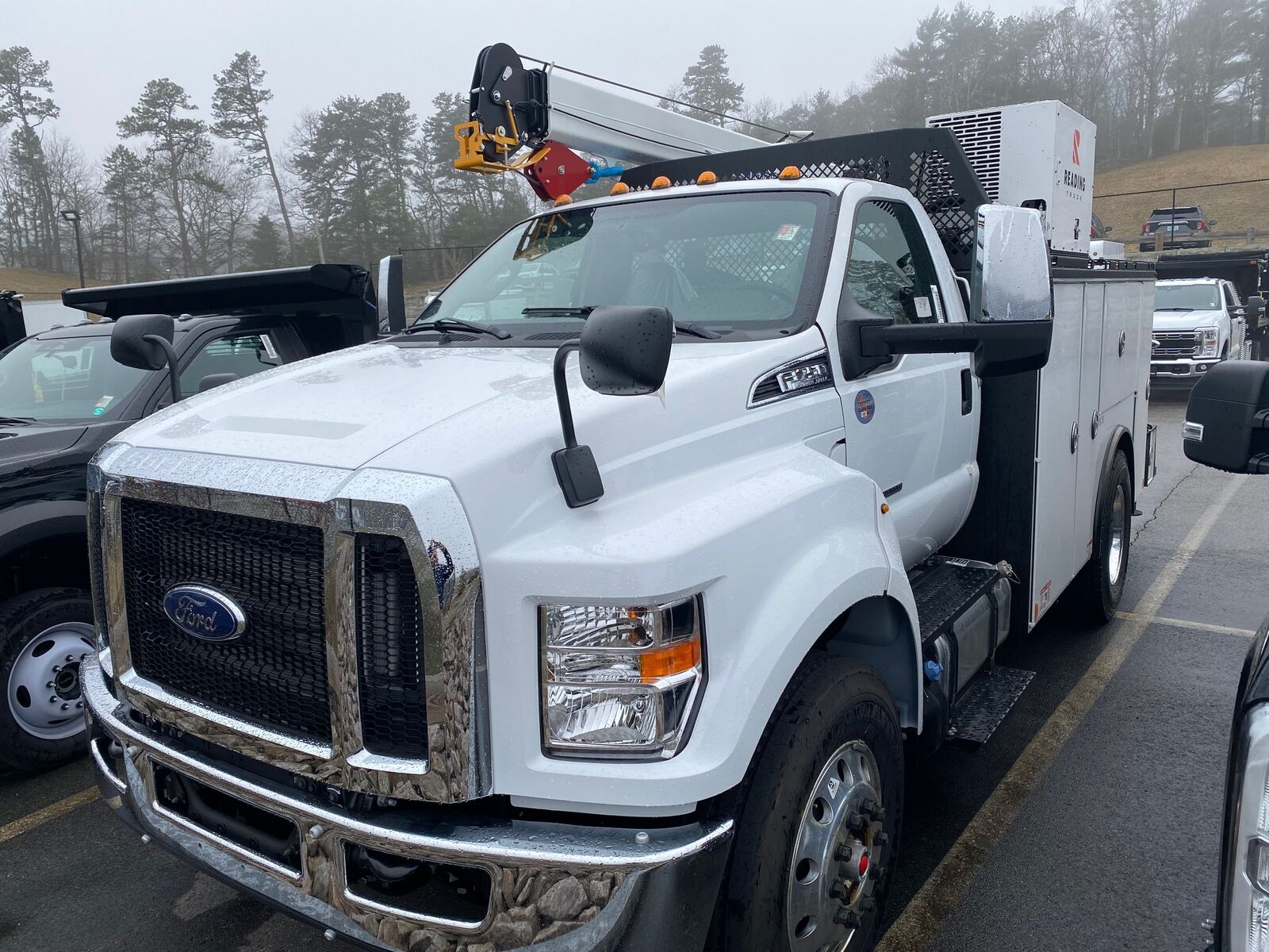 2024 FORD F-750