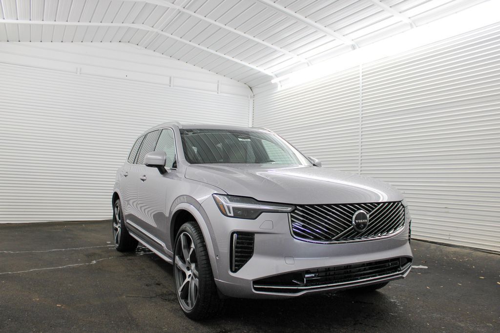 2026 VOLVO XC90