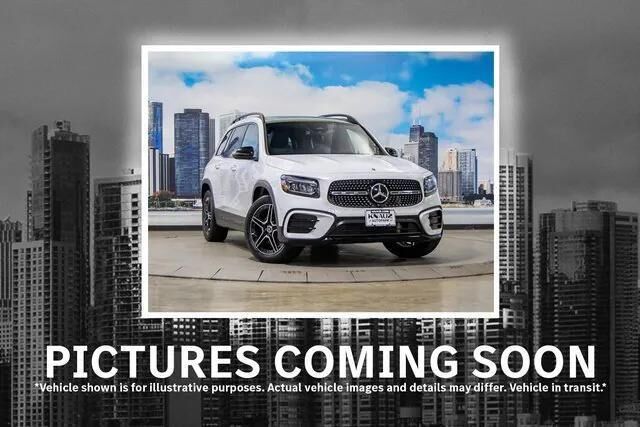 2026 MERCEDES-BENZ GLB-Class
