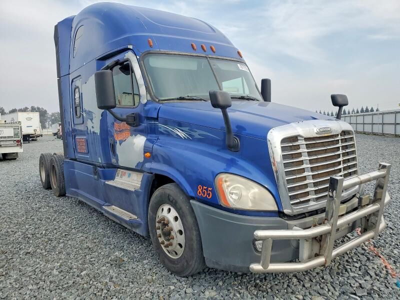 2018 FREIGHTLINER Cascadia
