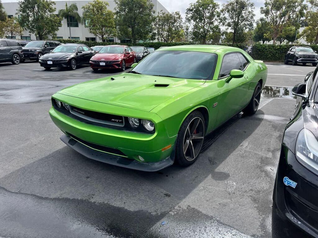 2011 DODGE Challenger