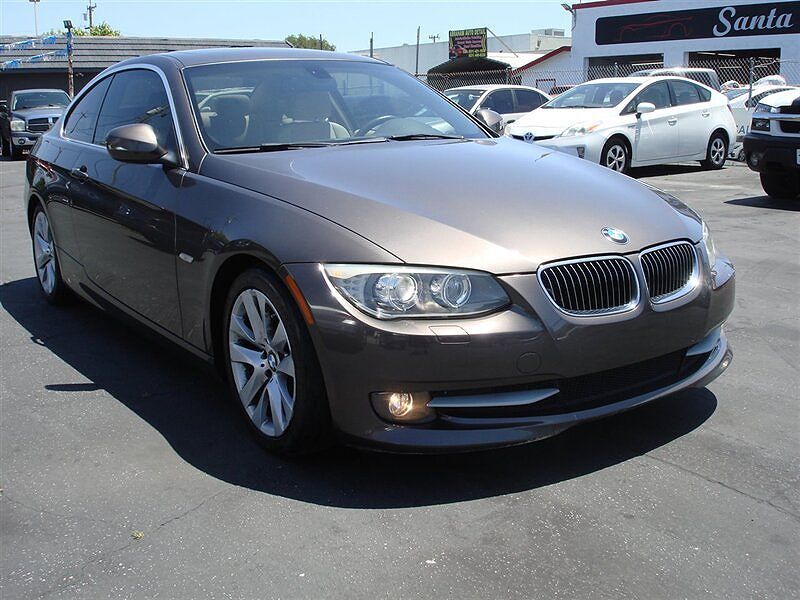 2011 BMW 3 Series