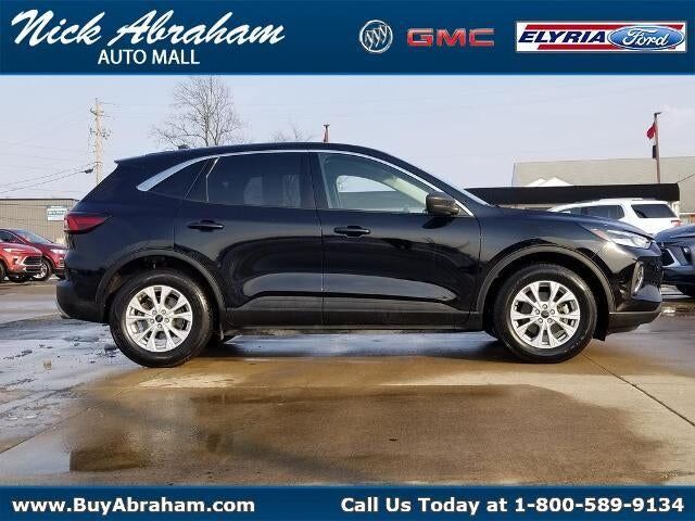 2023 FORD Escape