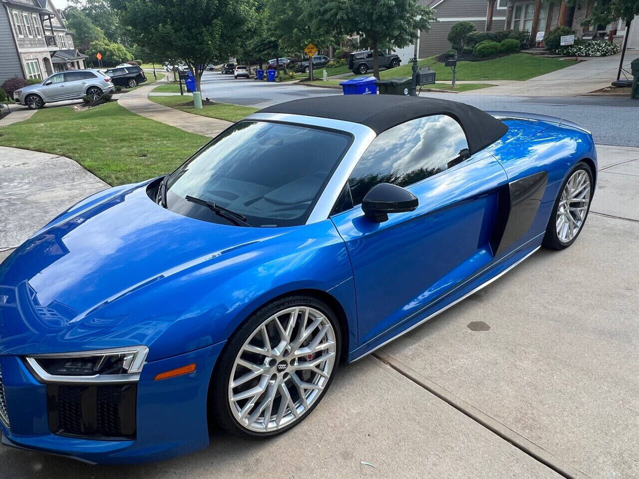 2018 AUDI R8