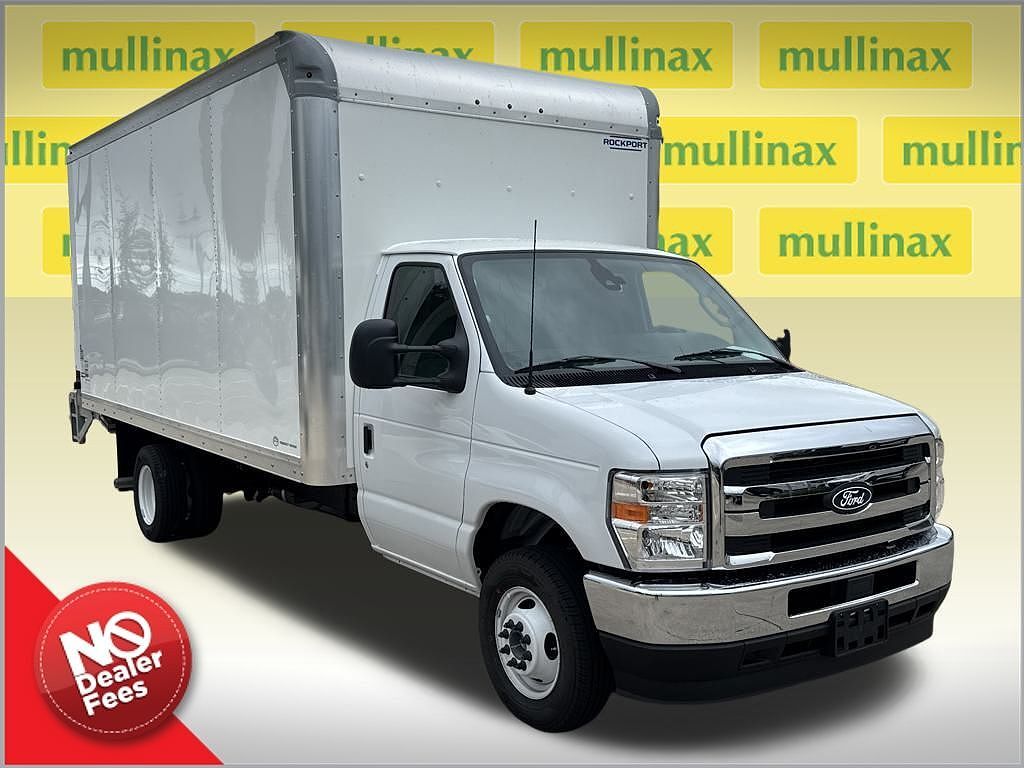 2026 FORD E-450