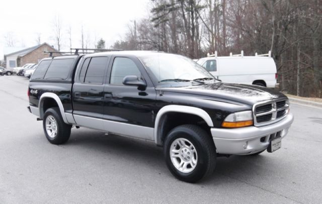 2004 DODGE Dakota