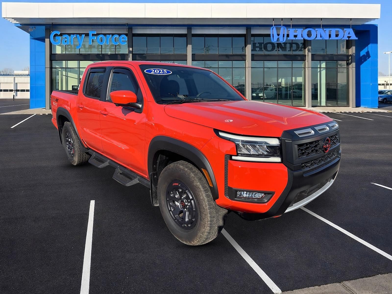 2025 NISSAN Frontier
