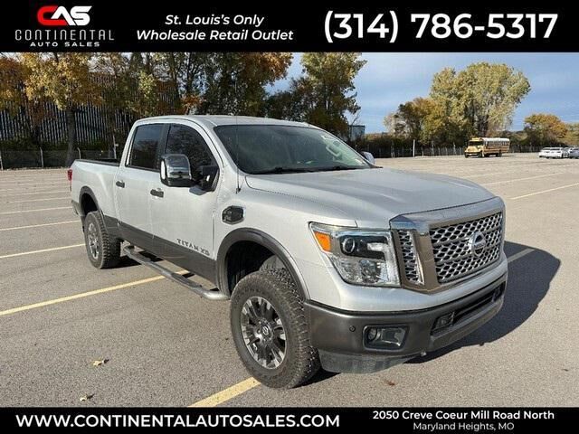 2016 NISSAN Titan