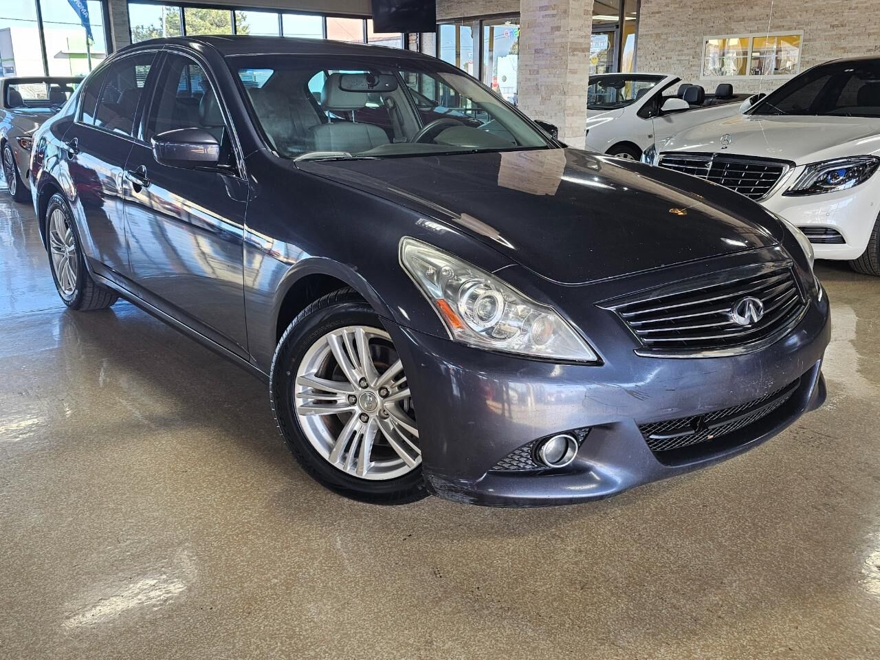 2010 INFINITI G37