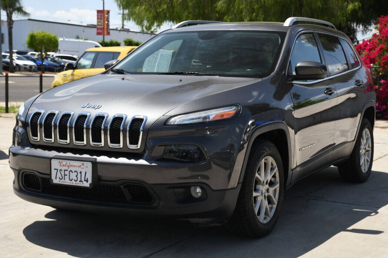 2016 JEEP Cherokee