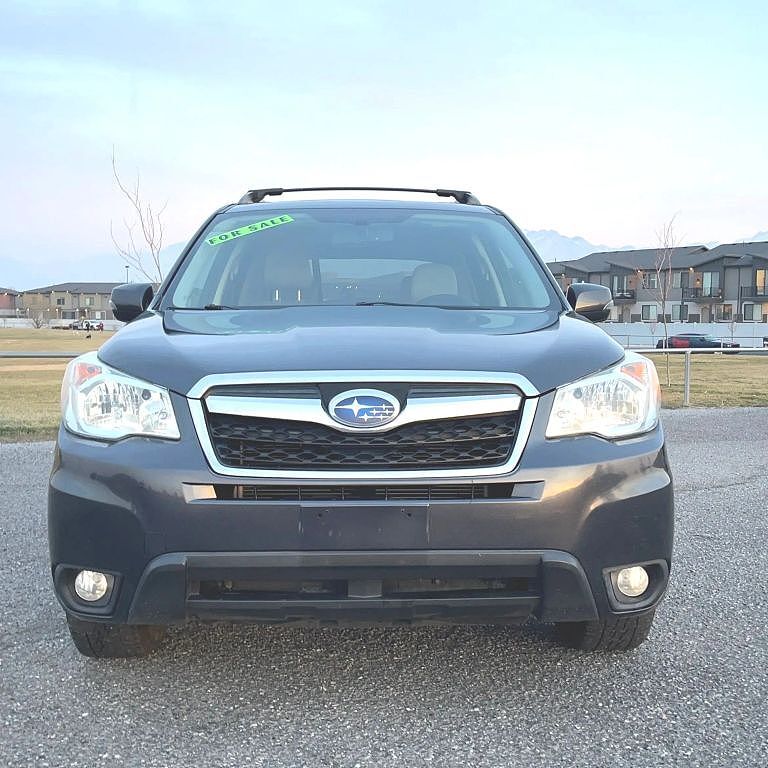 2014 SUBARU Forester