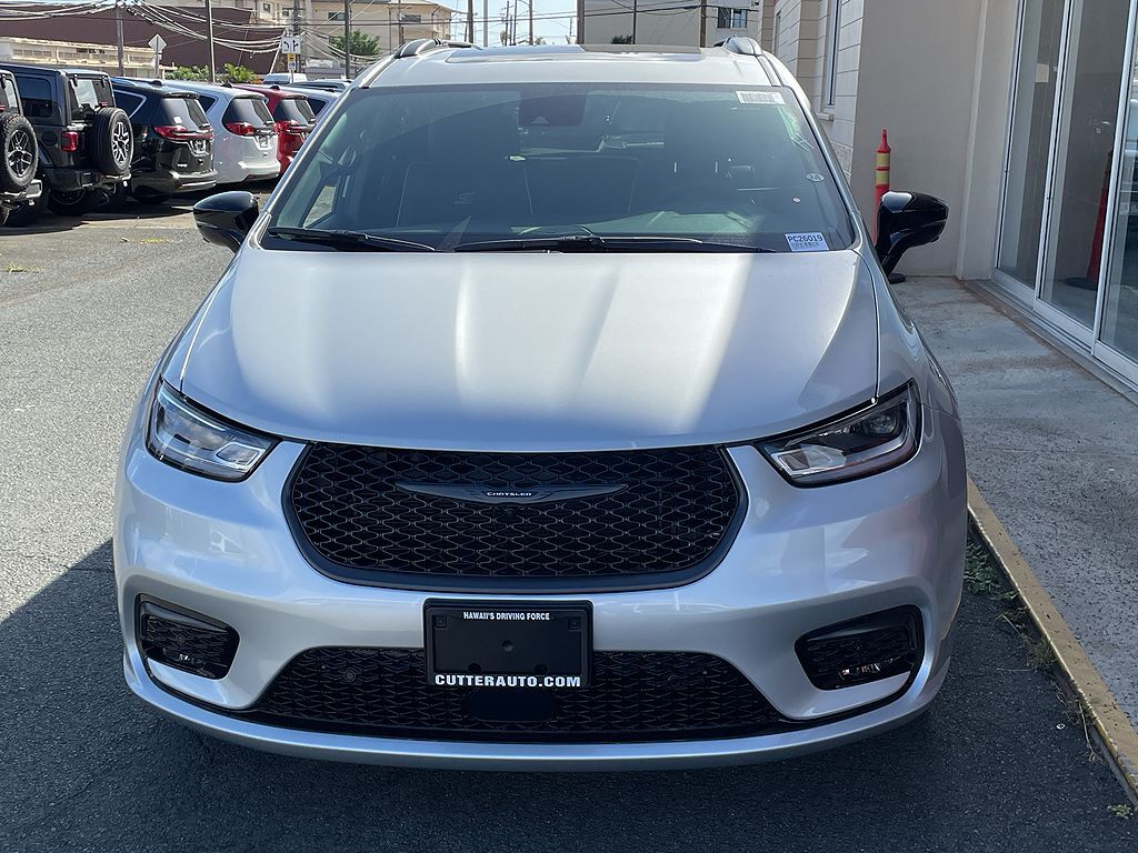 2026 CHRYSLER Pacifica
