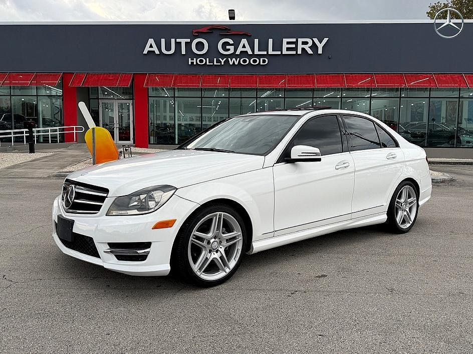2014 MERCEDES-BENZ C-Class