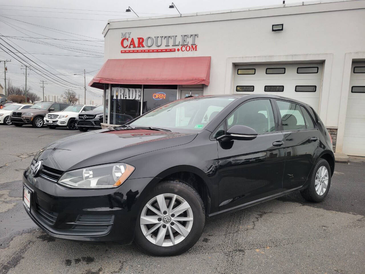 2016 VOLKSWAGEN Golf