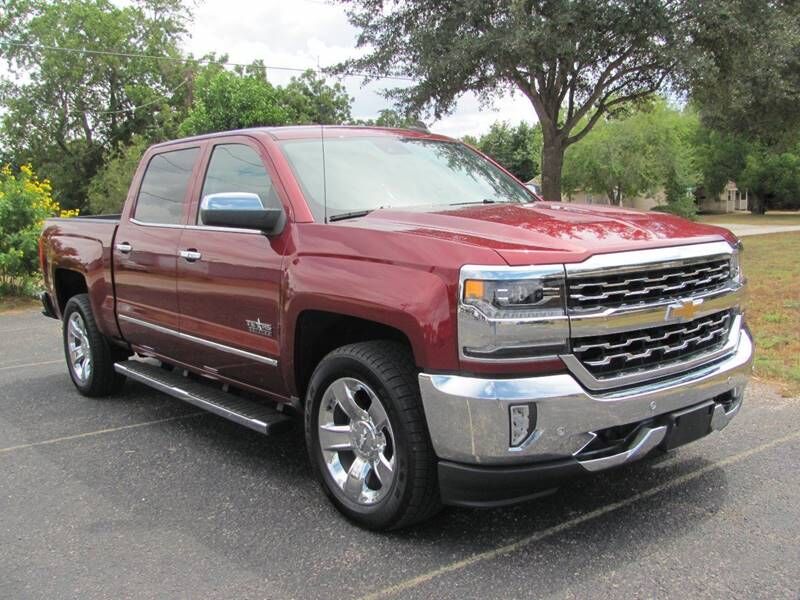 2017 CHEVROLET Silverado