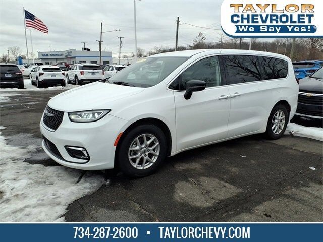 2024 CHRYSLER Pacifica