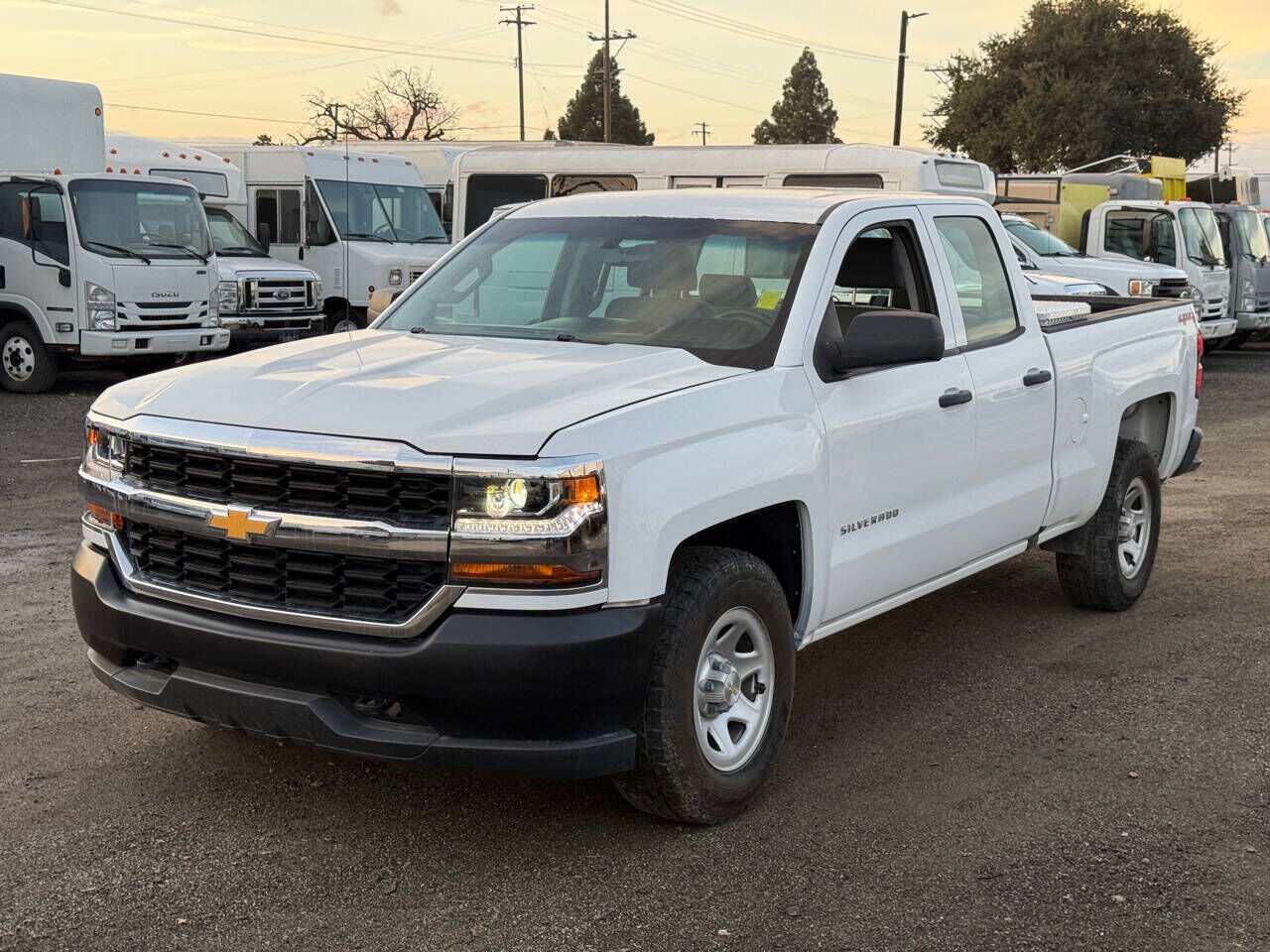 2018 CHEVROLET Silverado