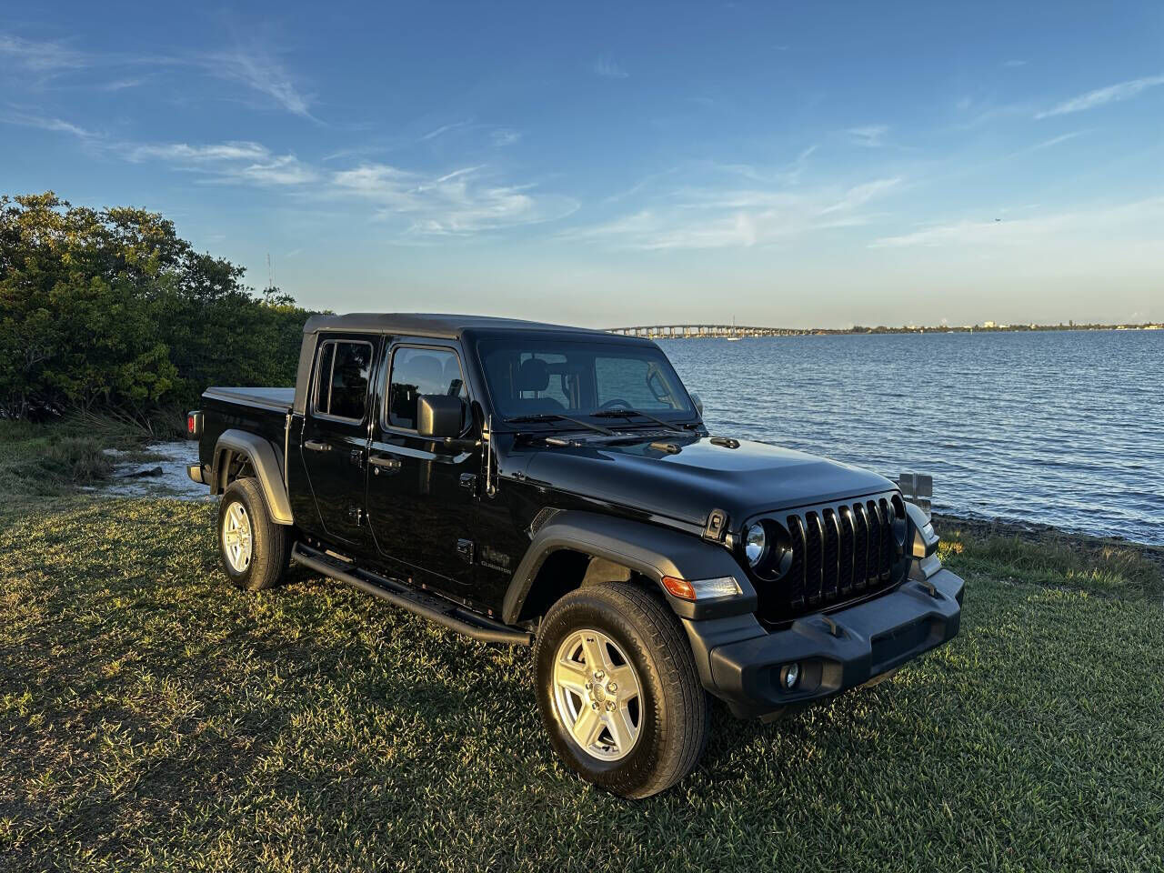 2020 JEEP Gladiator