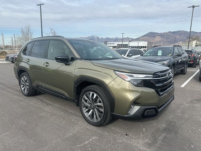 2025 SUBARU Forester