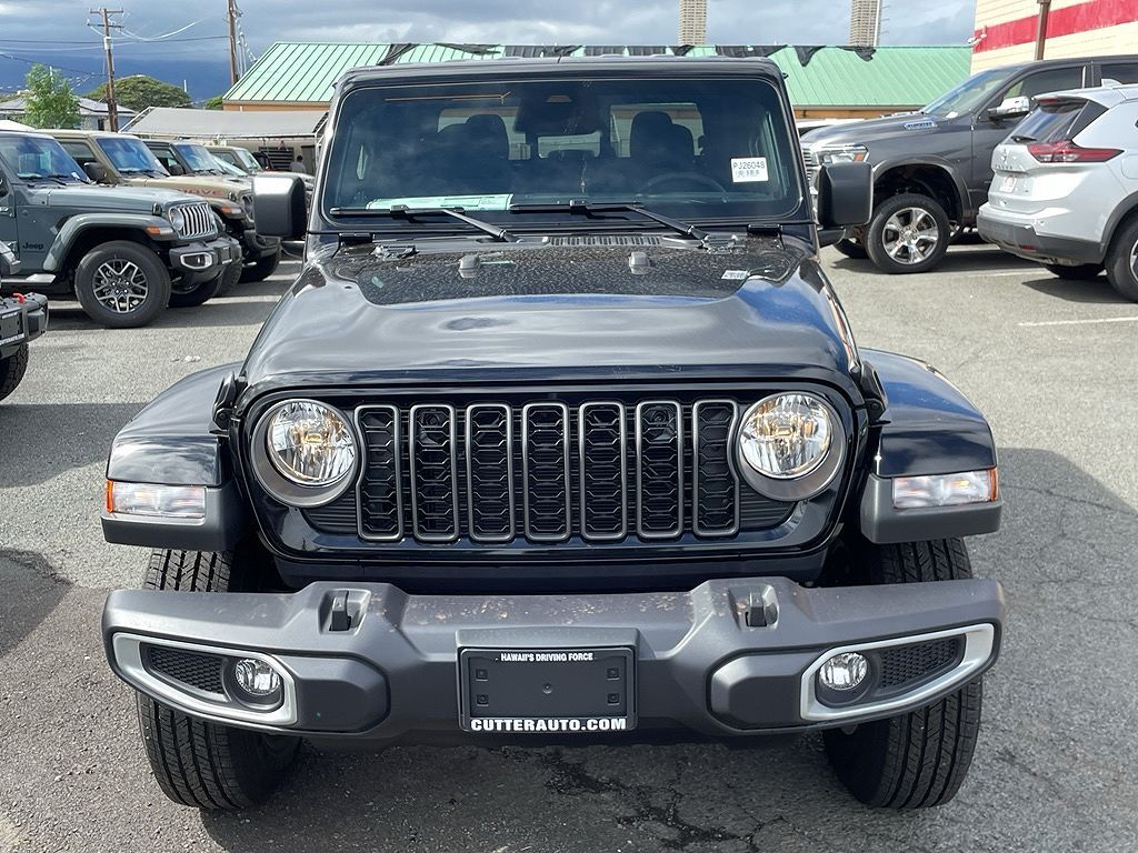 2026 JEEP Gladiator