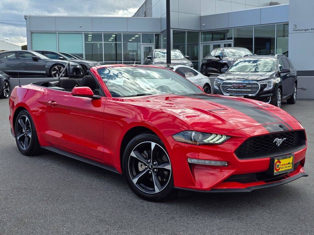 2020 FORD Mustang