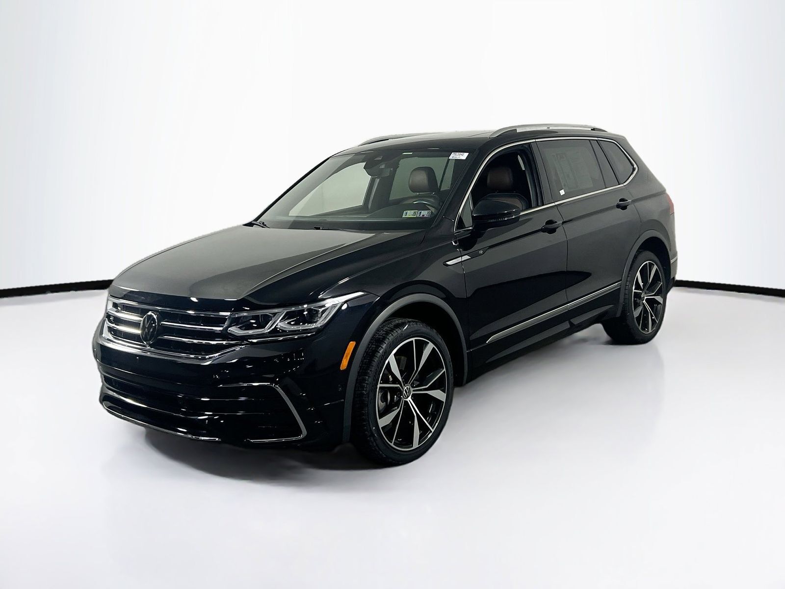 2023 VOLKSWAGEN Tiguan 4Motion
