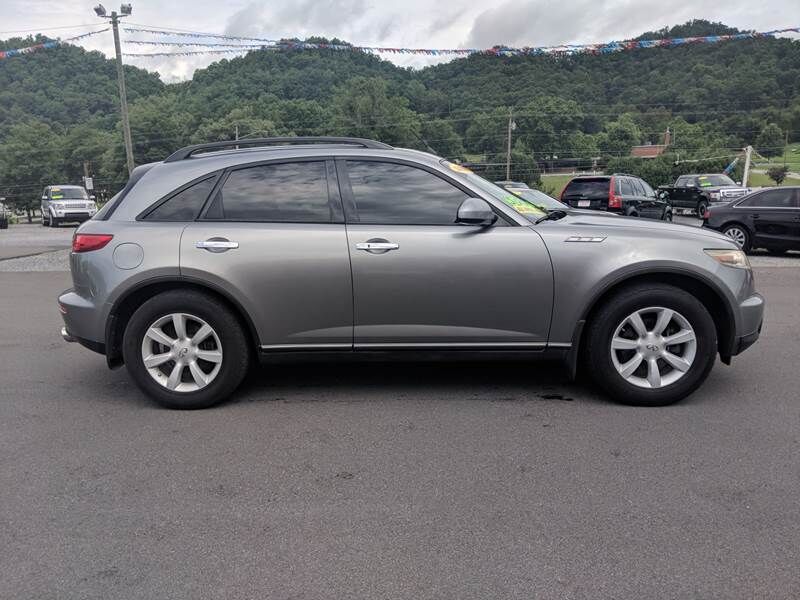 2004 INFINITI FX35
