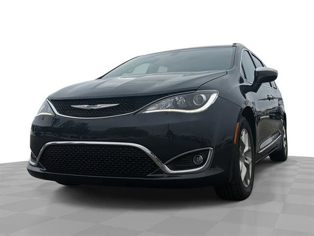 2019 CHRYSLER Pacifica