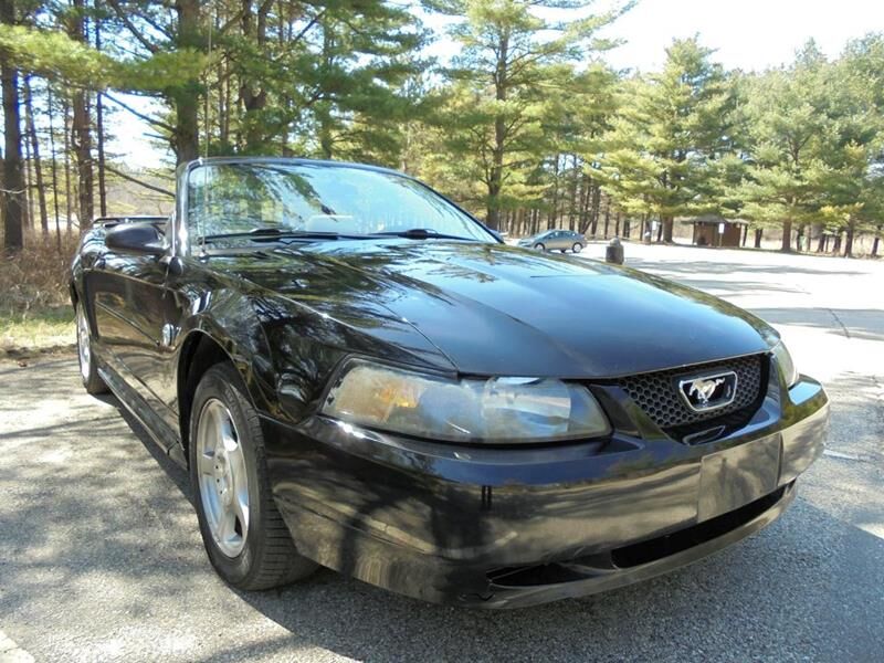 2004 FORD Mustang