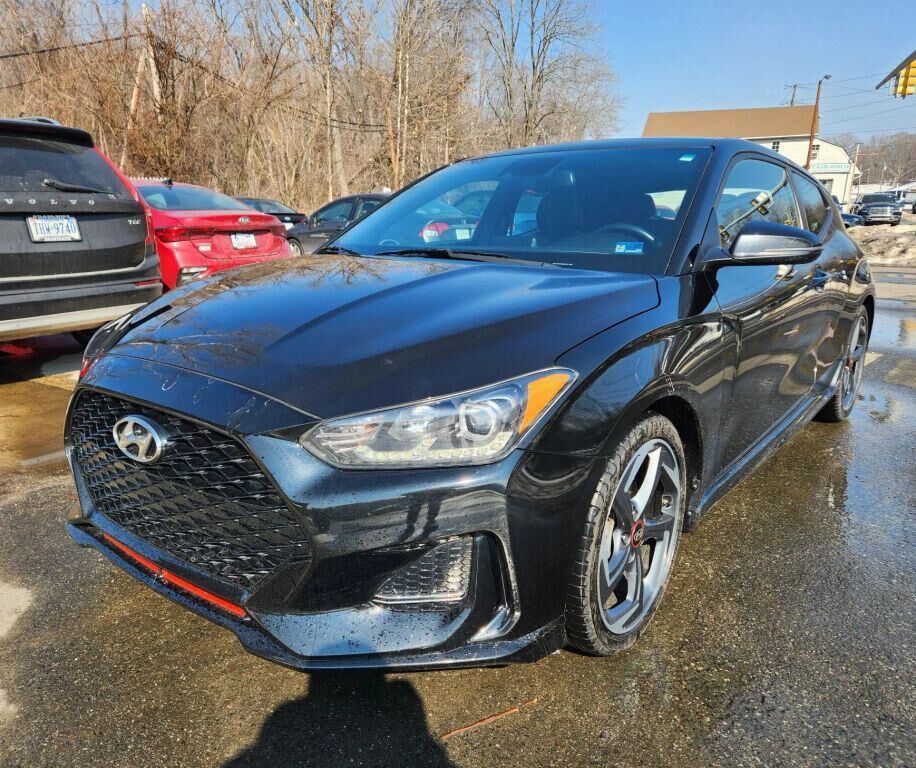 2020 HYUNDAI Veloster