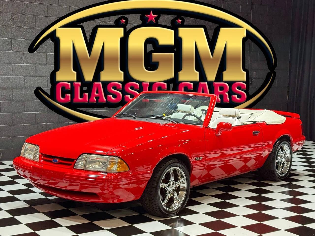 1992 FORD Mustang