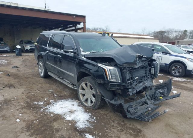 2017 CADILLAC Escalade ESV