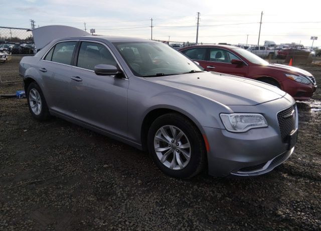 2016 CHRYSLER 300