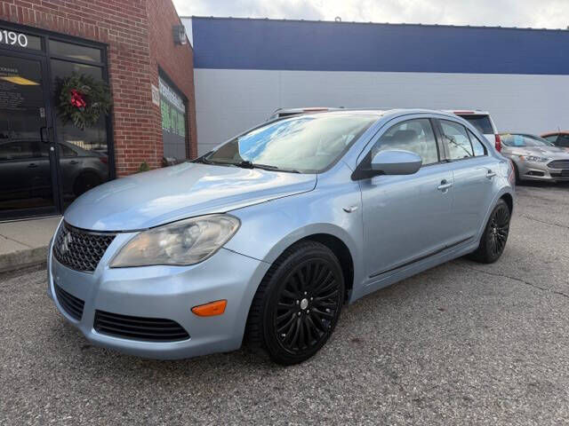 2012 SUZUKI Kizashi