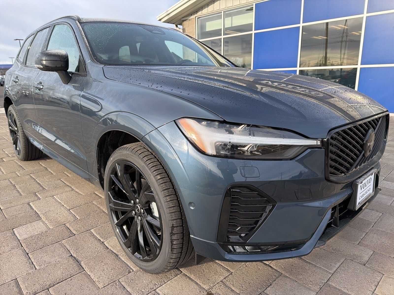 2026 VOLVO XC60