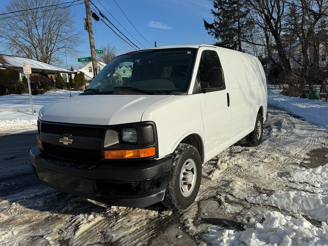 2017 CHEVROLET Express
