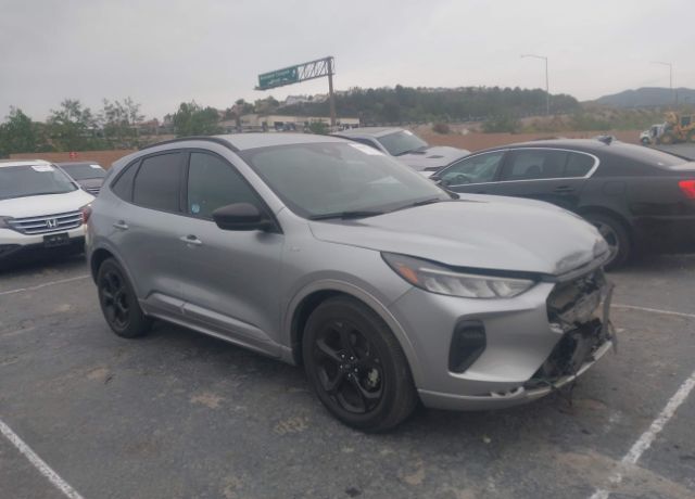 2023 FORD Escape
