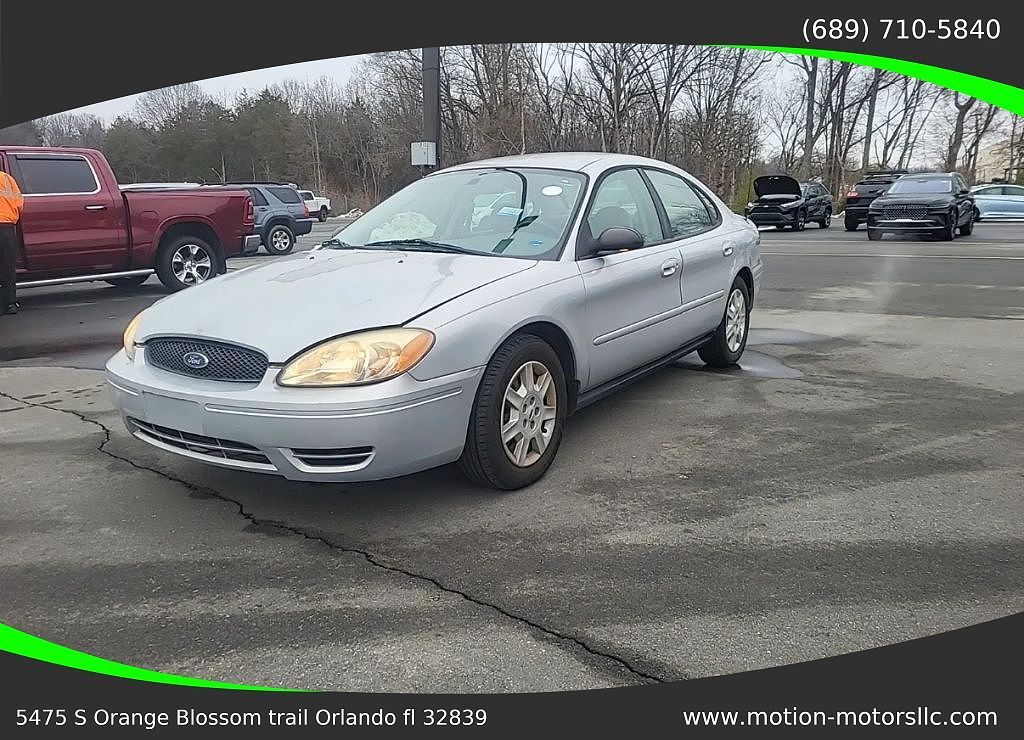 2007 FORD Taurus