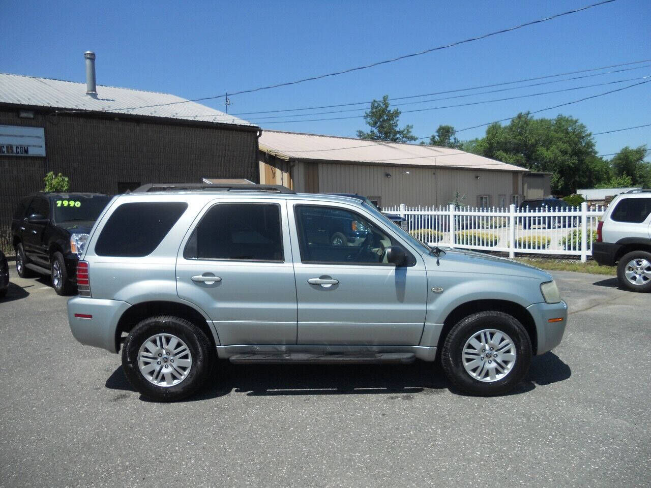 2005 MERCURY Mariner